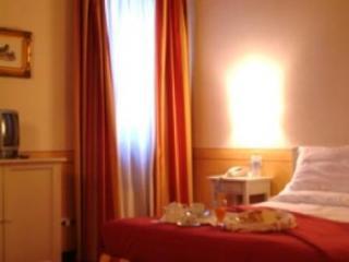 Franciscus Hotel Верона Екстериор снимка